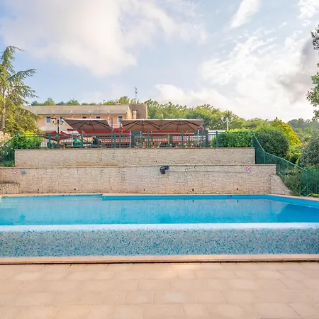 Ibis Antibes Sophia-antipolis Otel